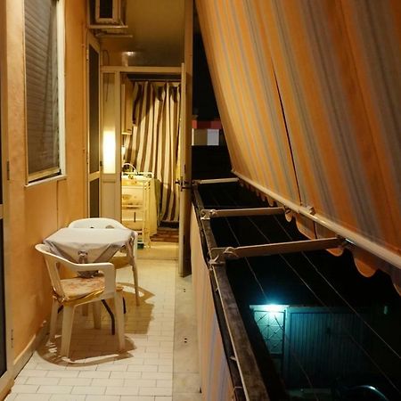 B&B Irene Кастелламмаре-ди-Стабия Экстерьер фото